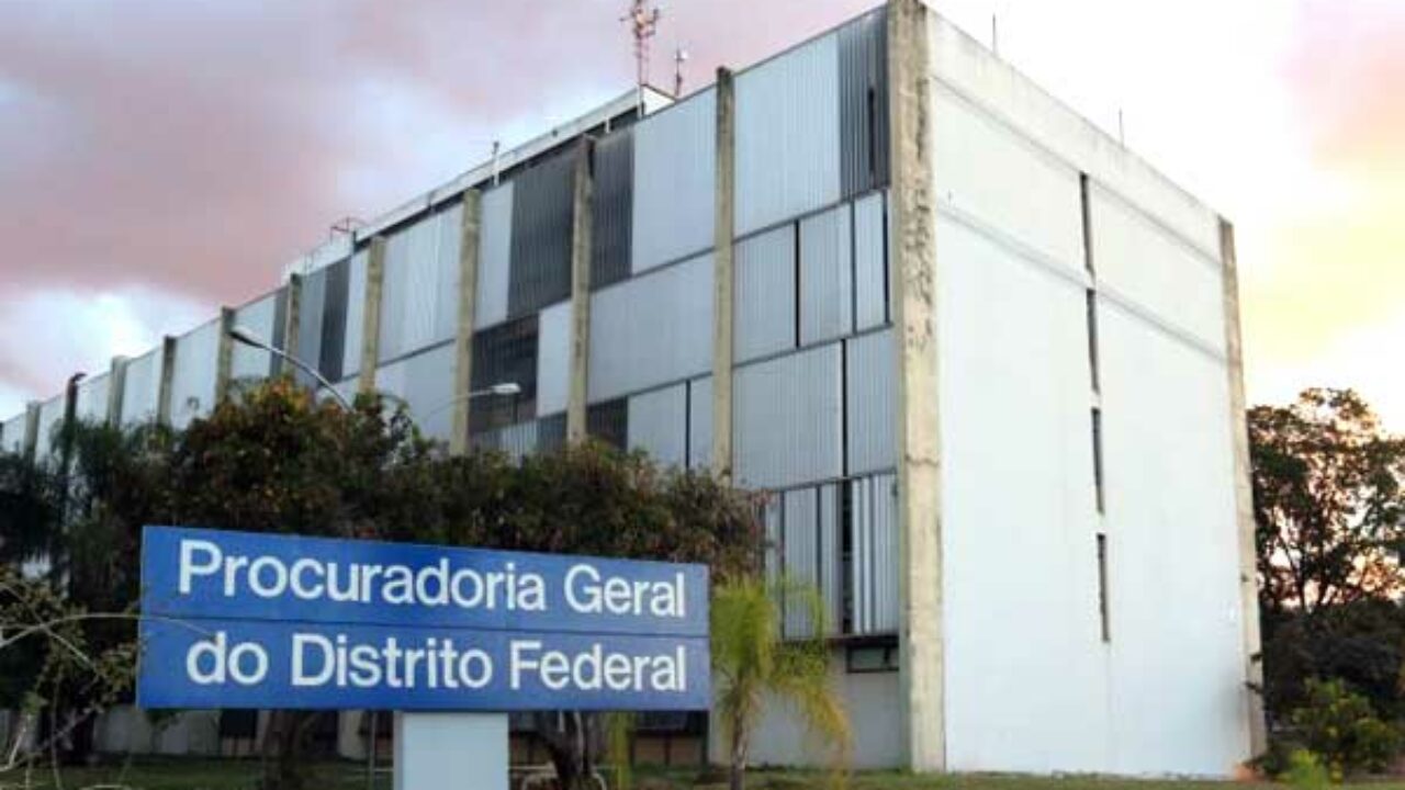 Concurso PGDF Procurador adia inscrições! Inicial R$ 22,5 mil